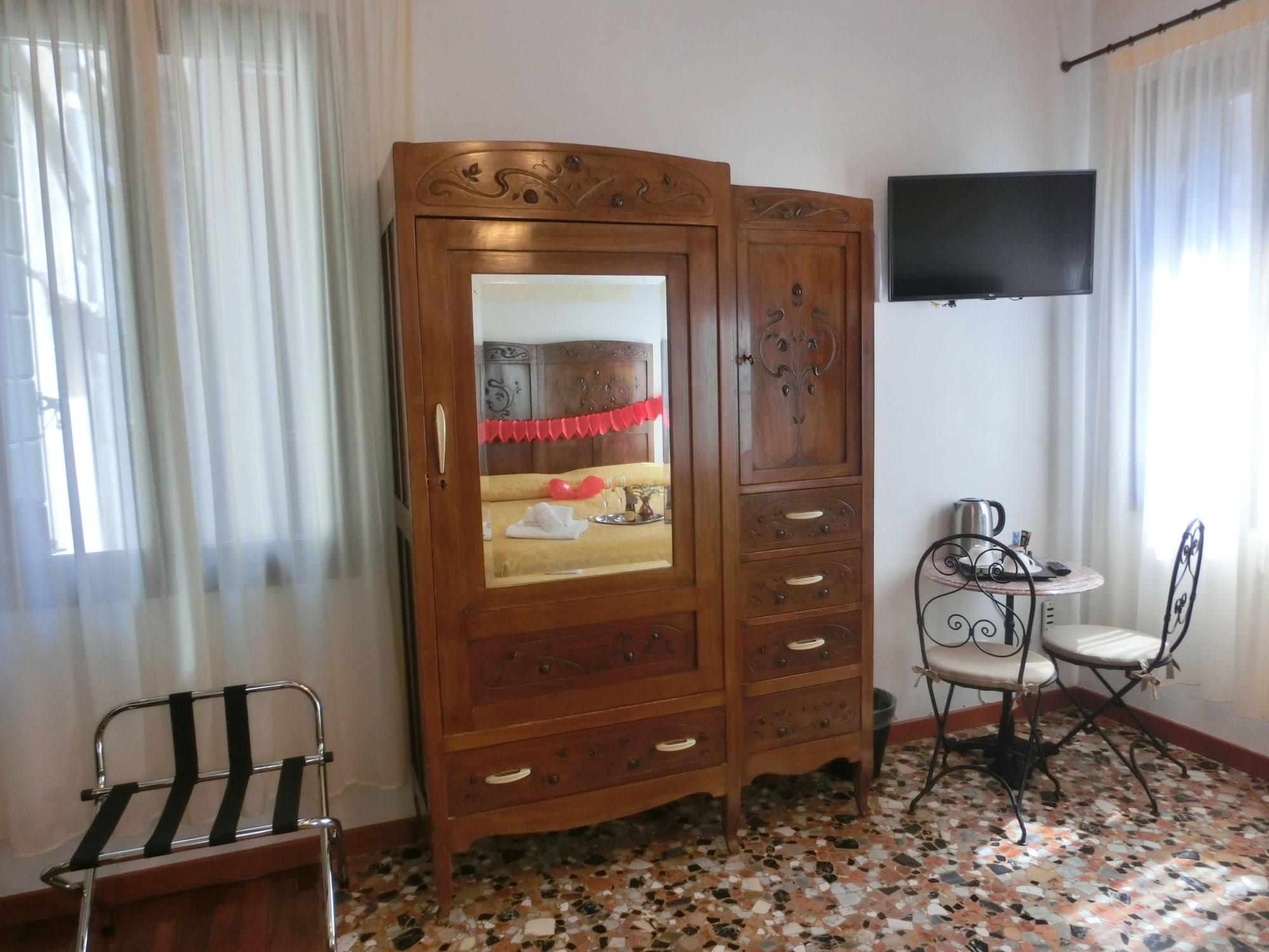 Art Deco 3* Venezia