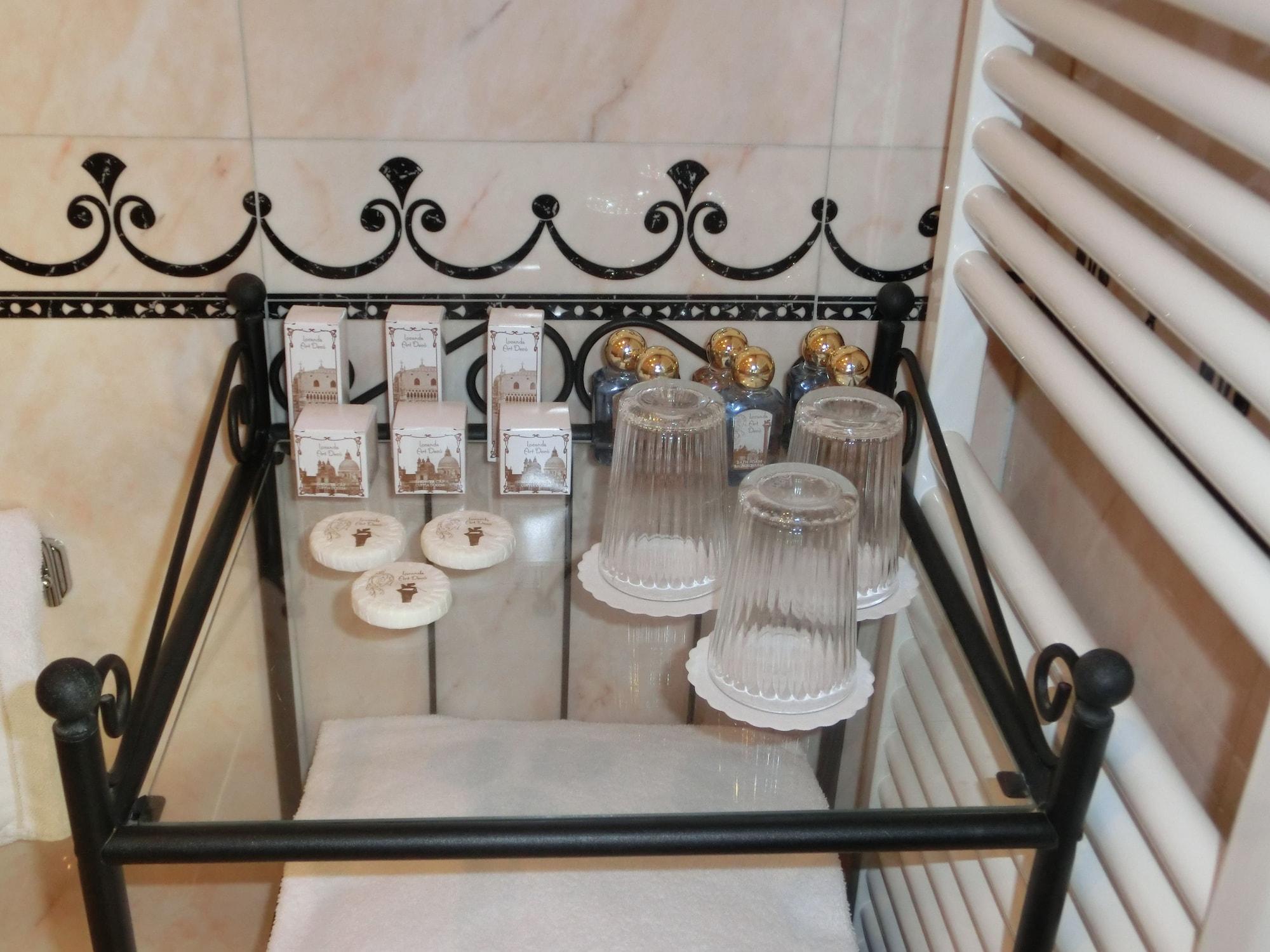 Affittacamere Art Deco 3*