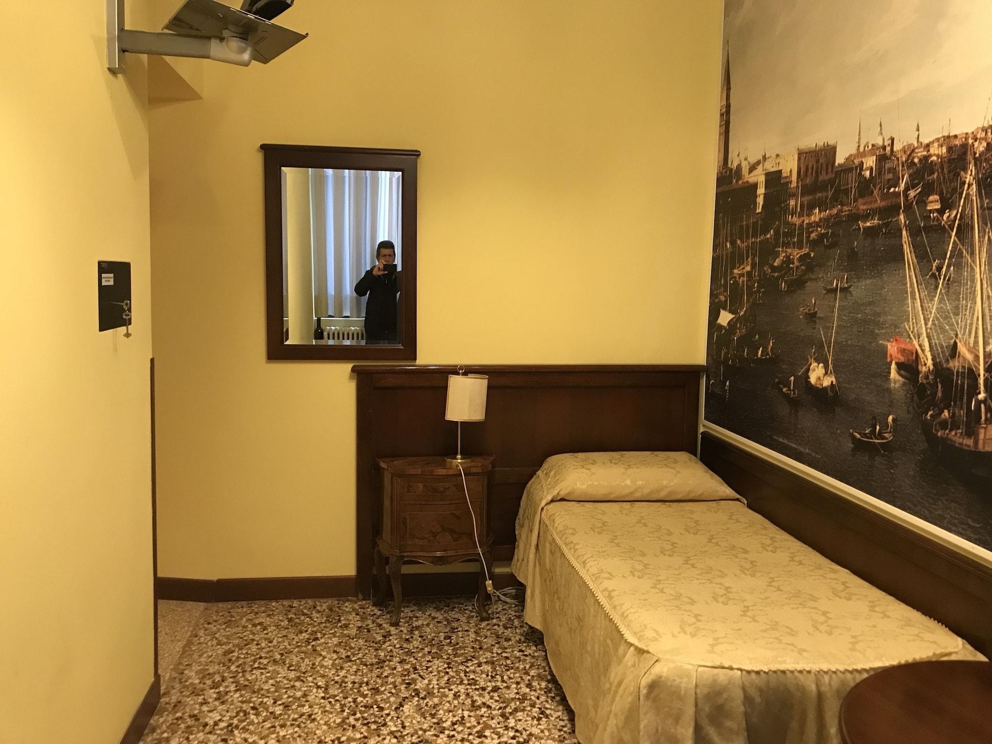 Ca' Centopietre 3*