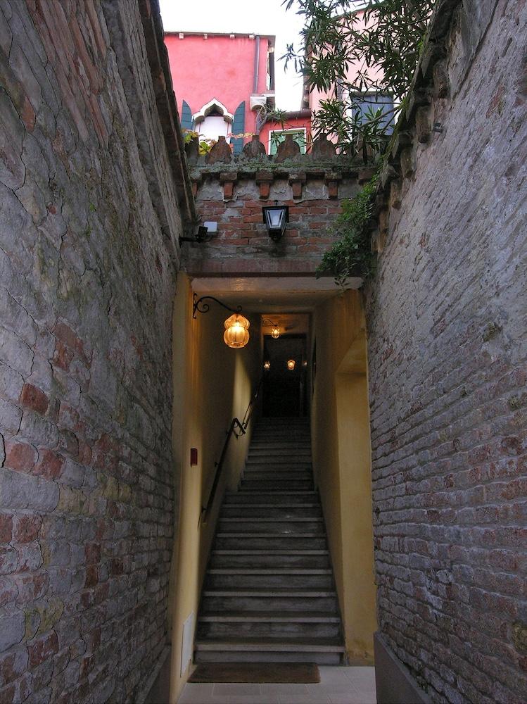 Ca' Centopietre 3* Venise
