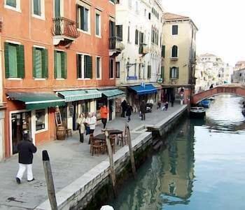 Couette-café Alloggi Sardegna Venise
