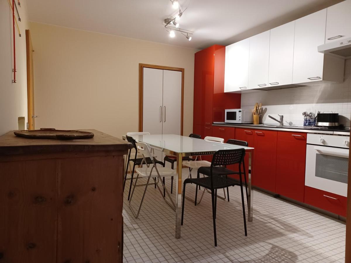 Giglio Glasshouse Apartment