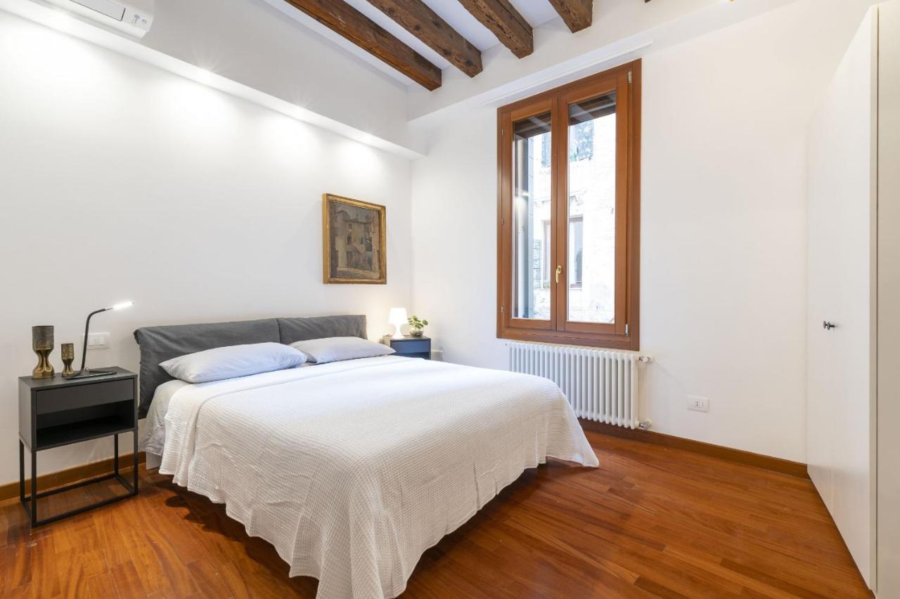 Apartment Ca' Della Commedia - San Marco By Wonderful Italy Venice