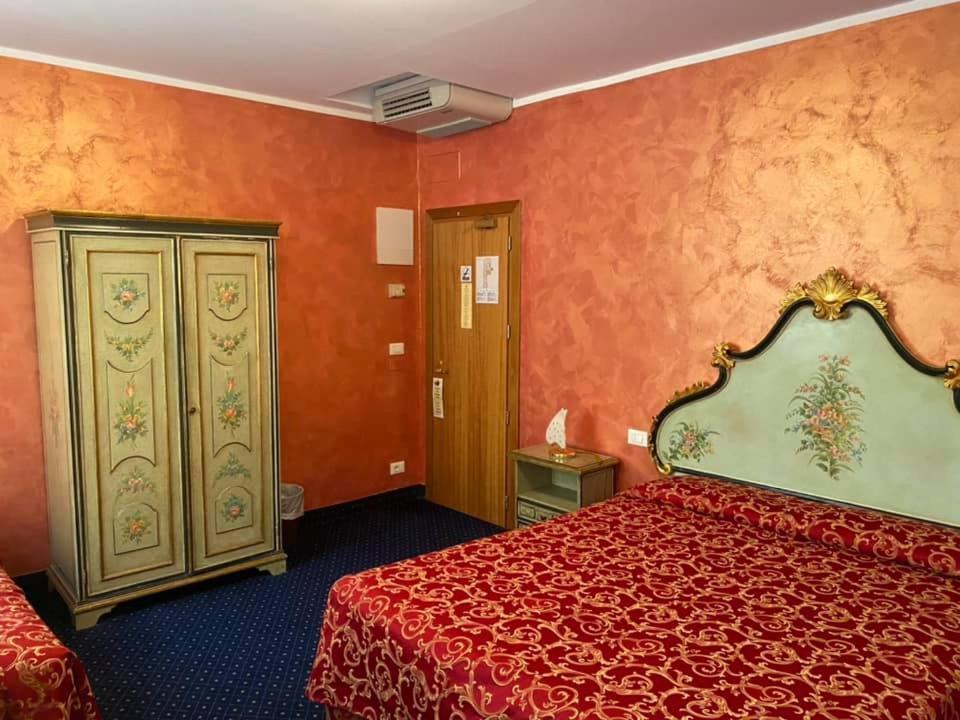 Hotel Malibran 3*