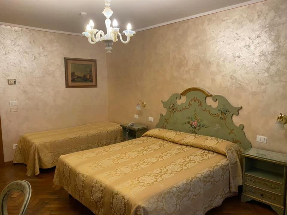Hotel Malibran 3*