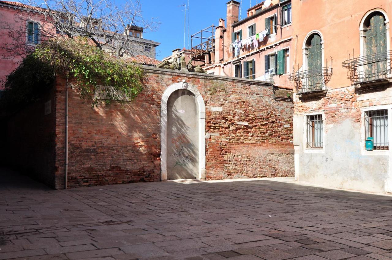 Cozy Near Rialto Bridge/ St.mark Square *