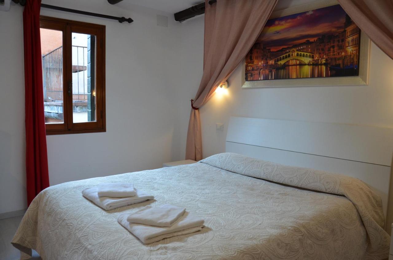 Casa Di Sam, * Venedig