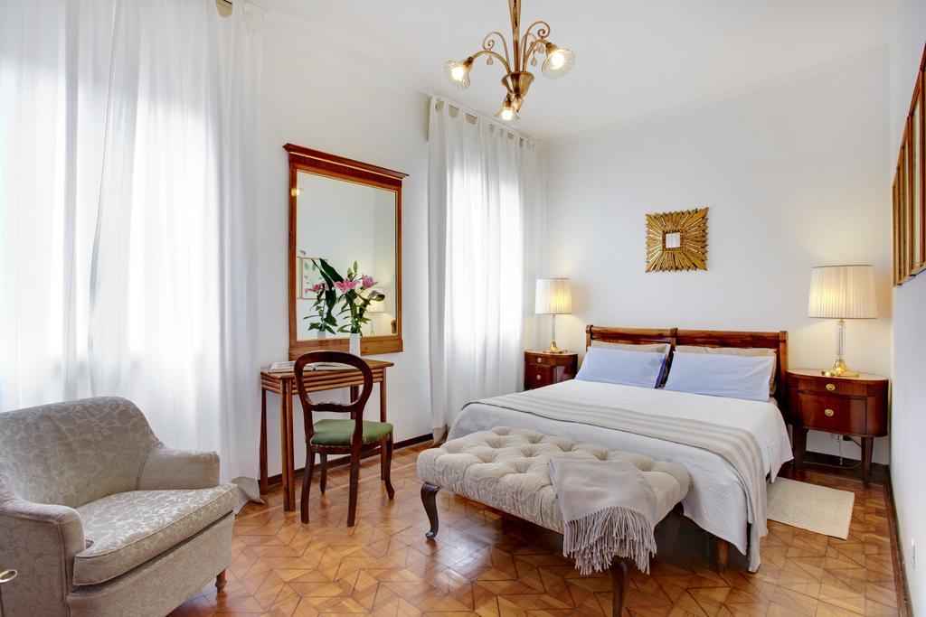 Couette-café Casa Robinig *