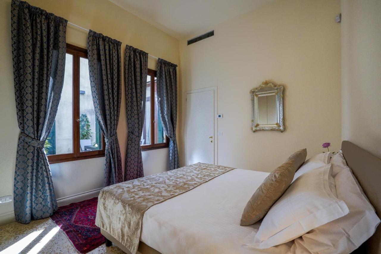Ca' Longo Palace Damasco Appartement *