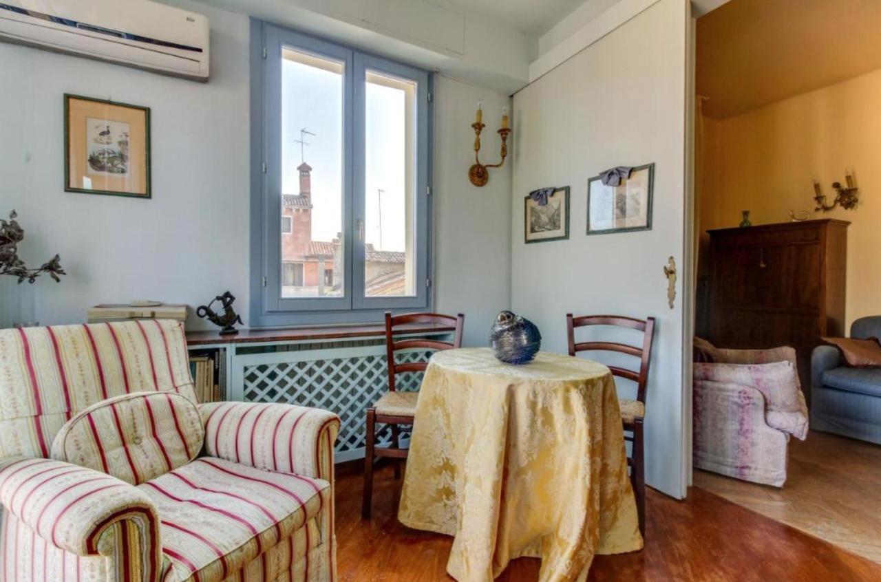 Appartamento San Vio Dorsoduro Academia By Halldis Venezia