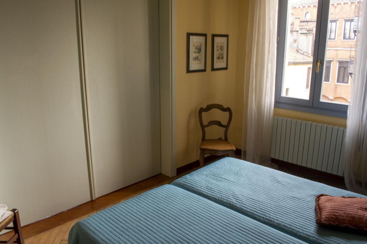 San Vio Dorsoduro Academia By Halldis Venezia