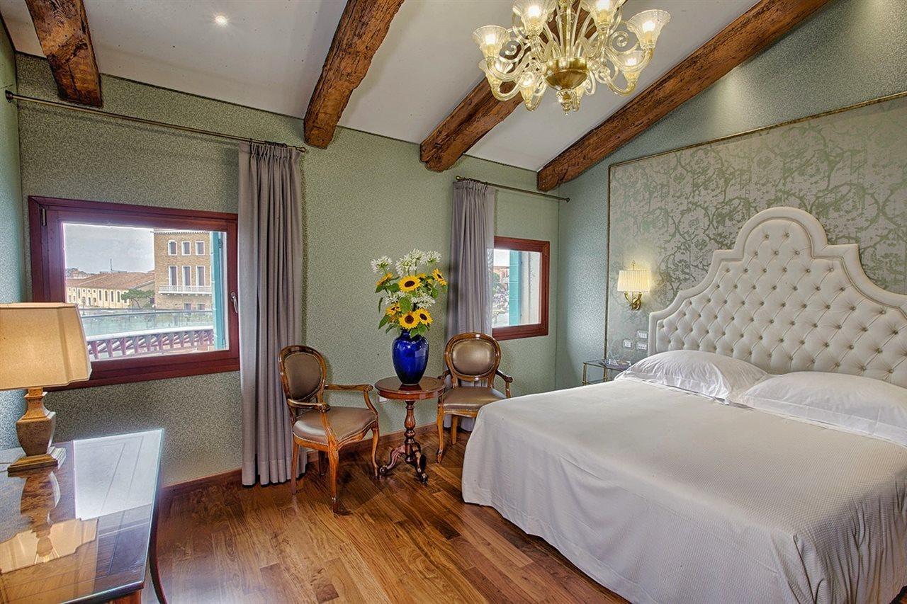 Santa Chiara 4*