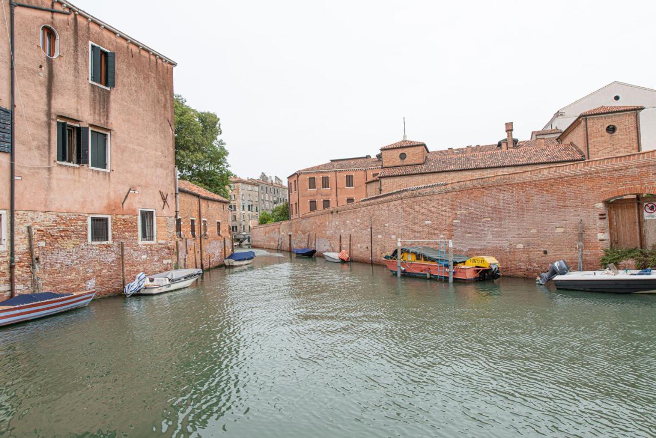 Ca' Leoncino - Canal Front Venetië