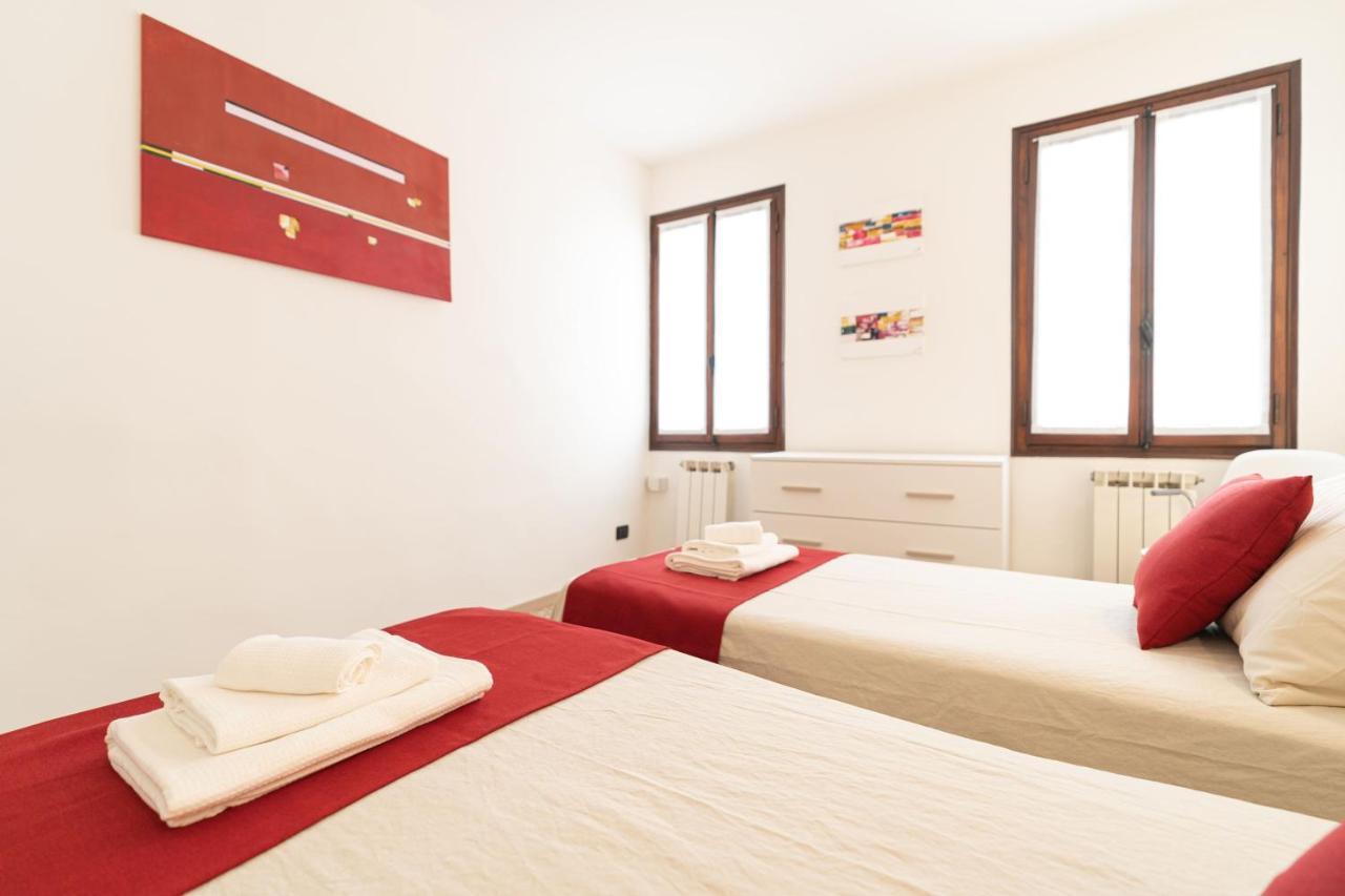A Pochi Passi Dalla Biennale Appartement