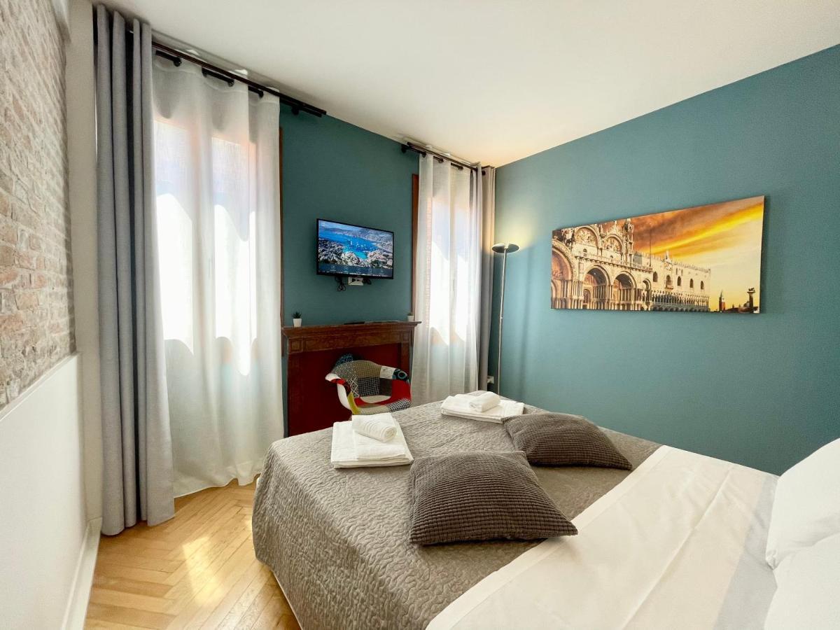 San Marco Luxury Apartments Steps From St Marks