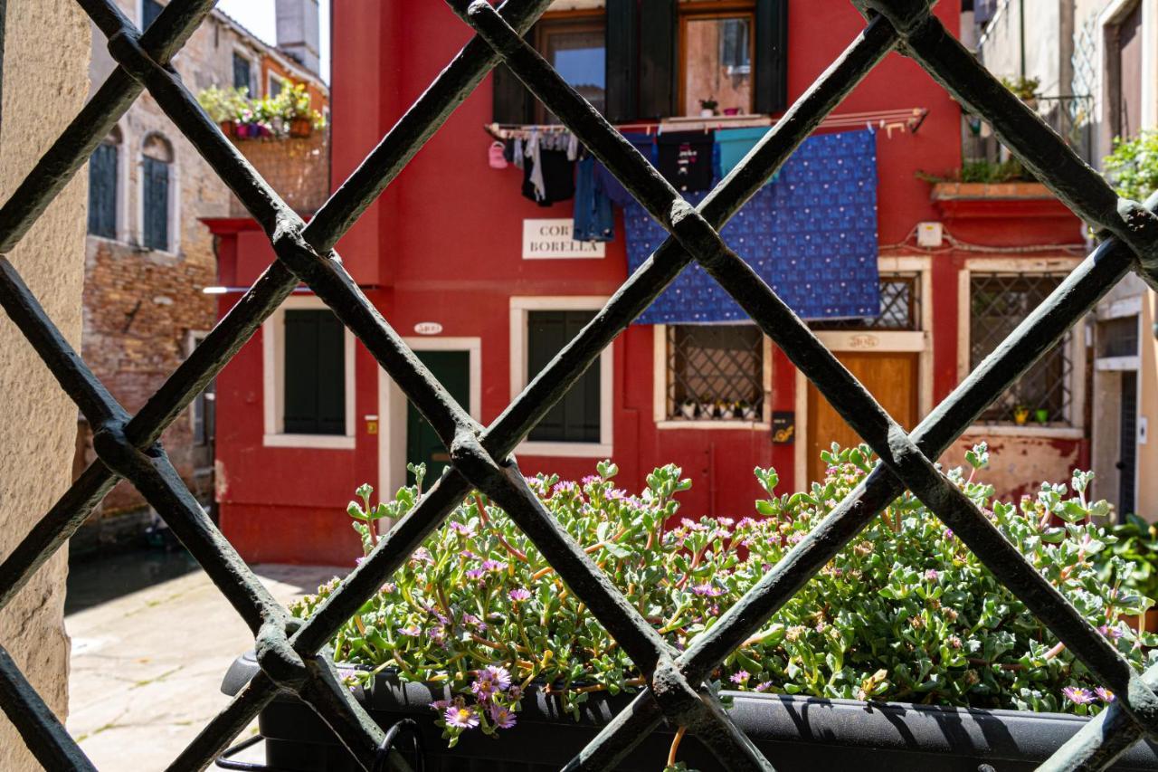 Ormesini * Venice