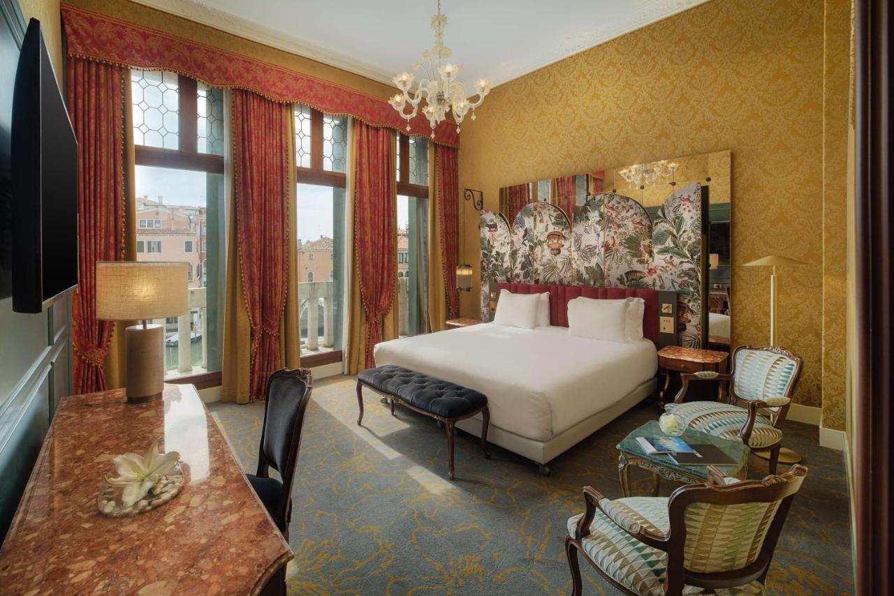 Nh Santa Lucia Hotel 4*