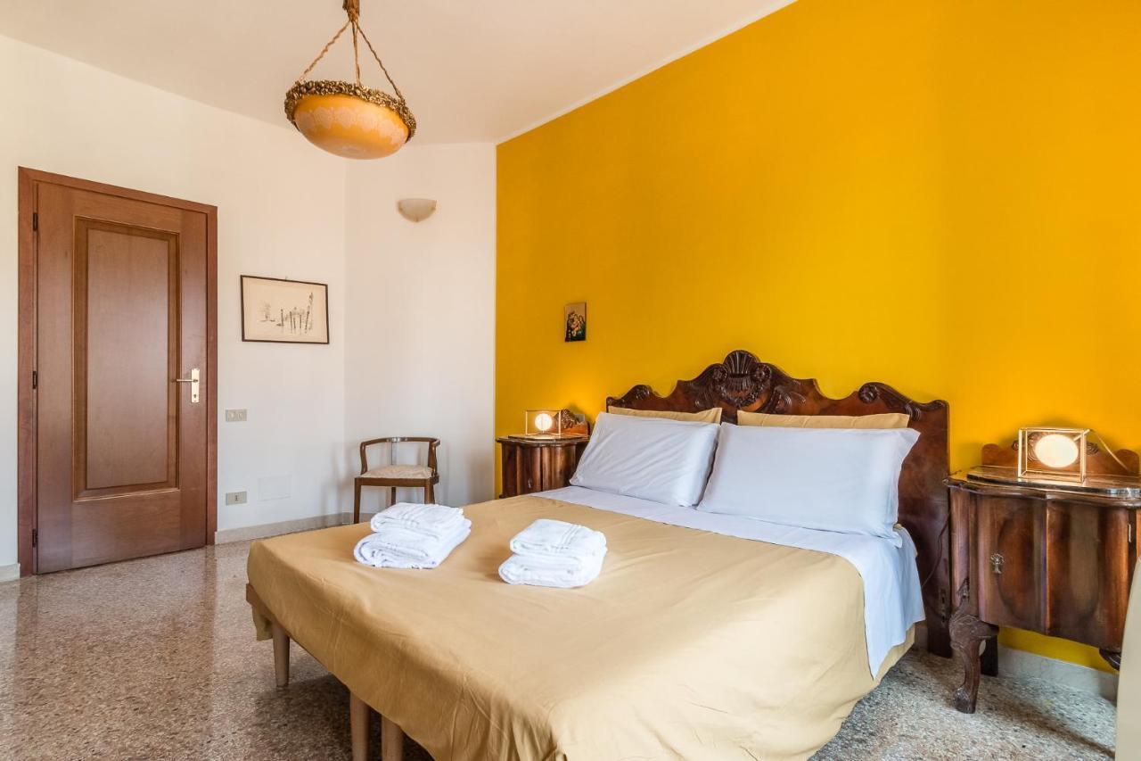 Colombina House Close To The Train Station Venise
