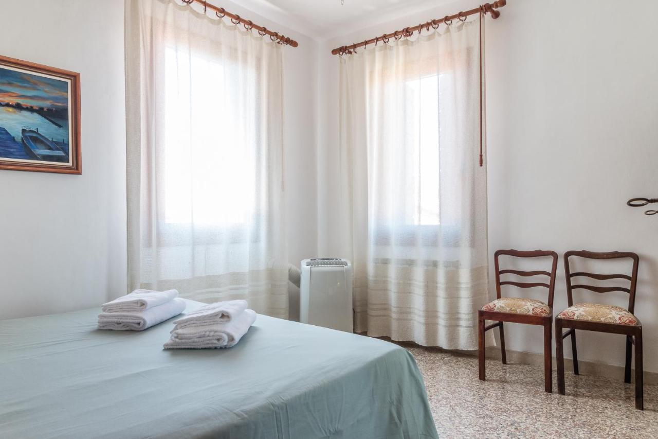 Colombina House Close To The Train Station Appartement *