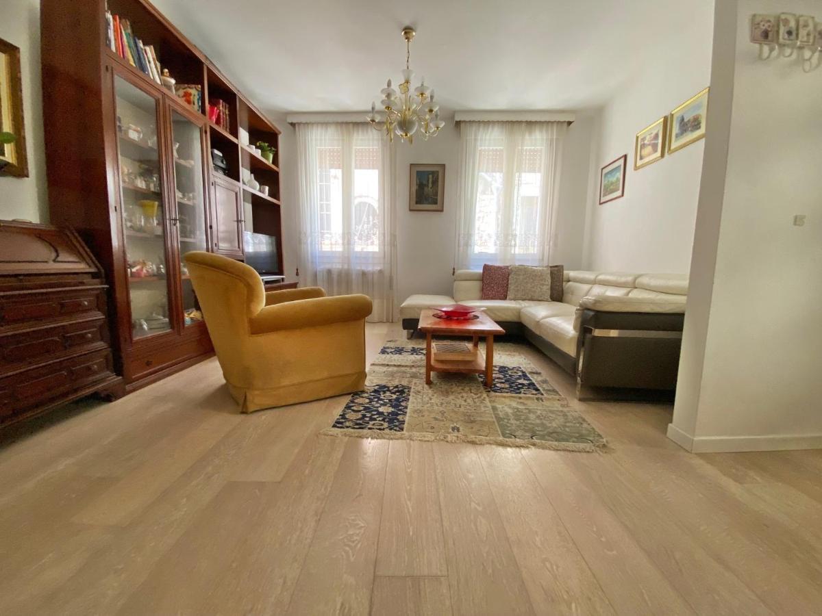 Appartement Gorgeous In San Marco Venetië