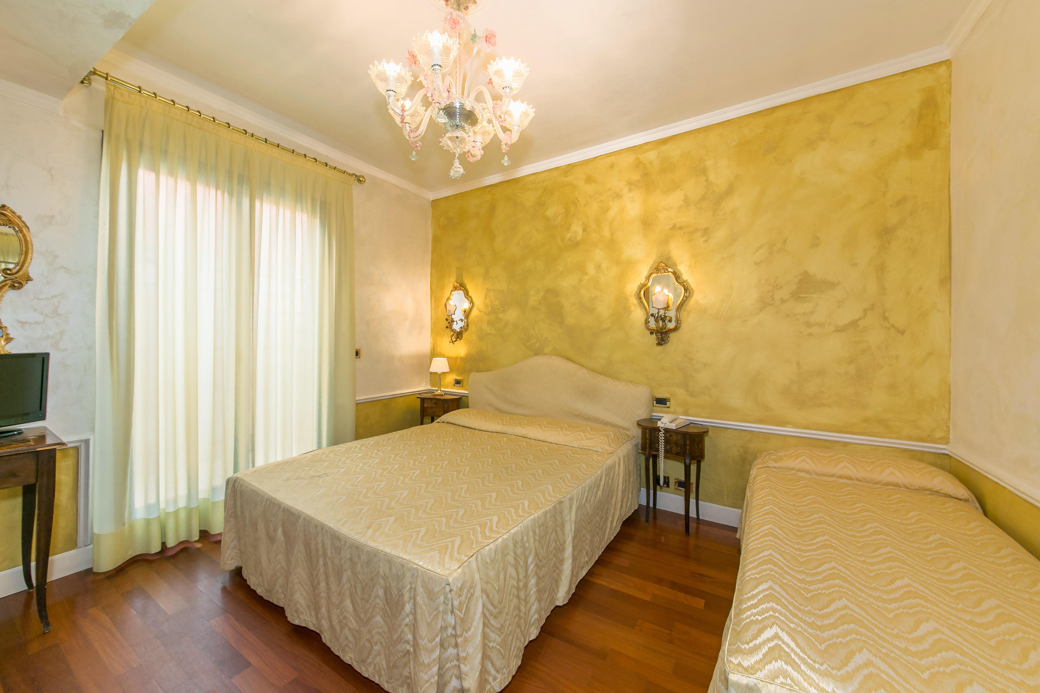 Pantalon Hotel