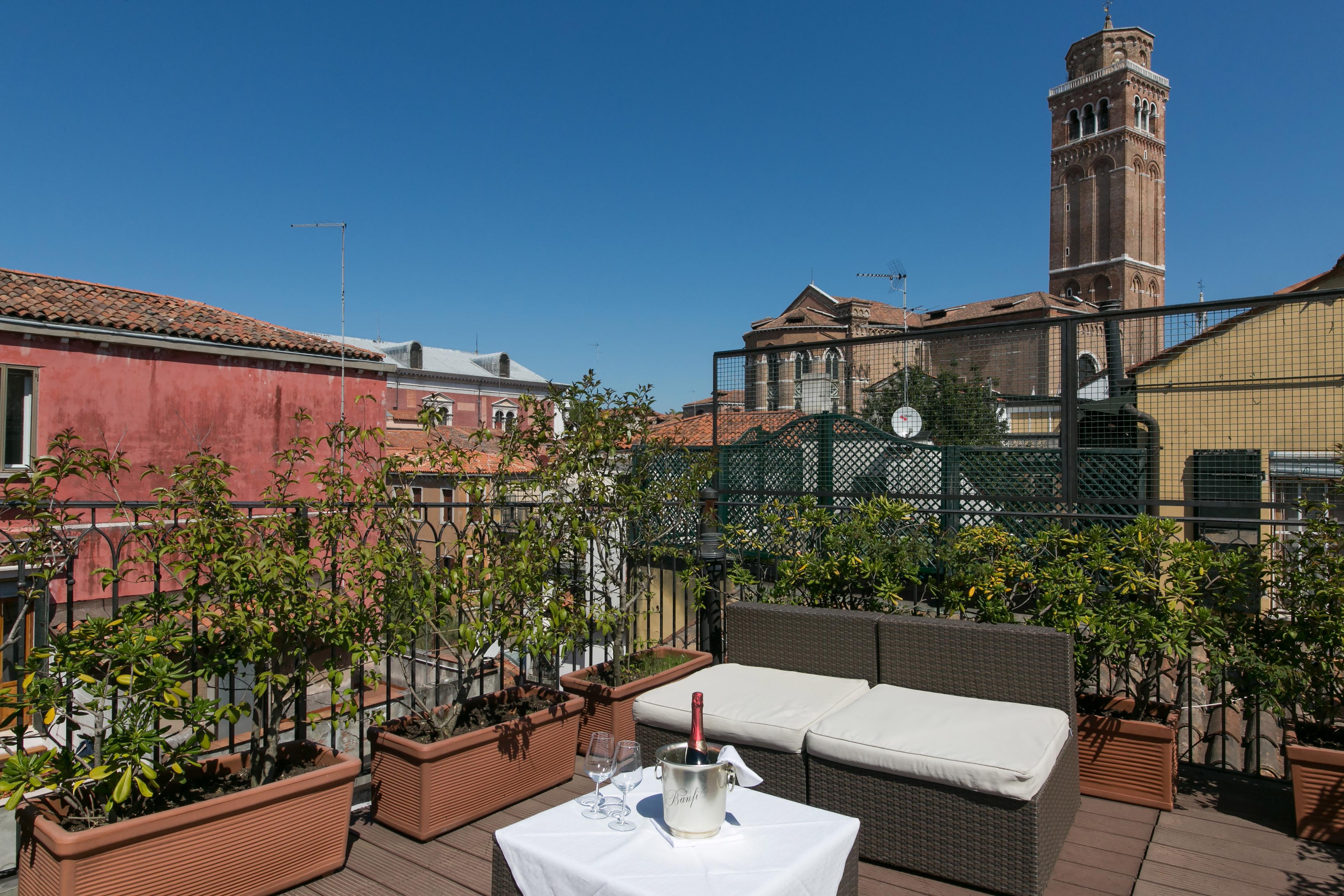 Pantalon Hotel Venise