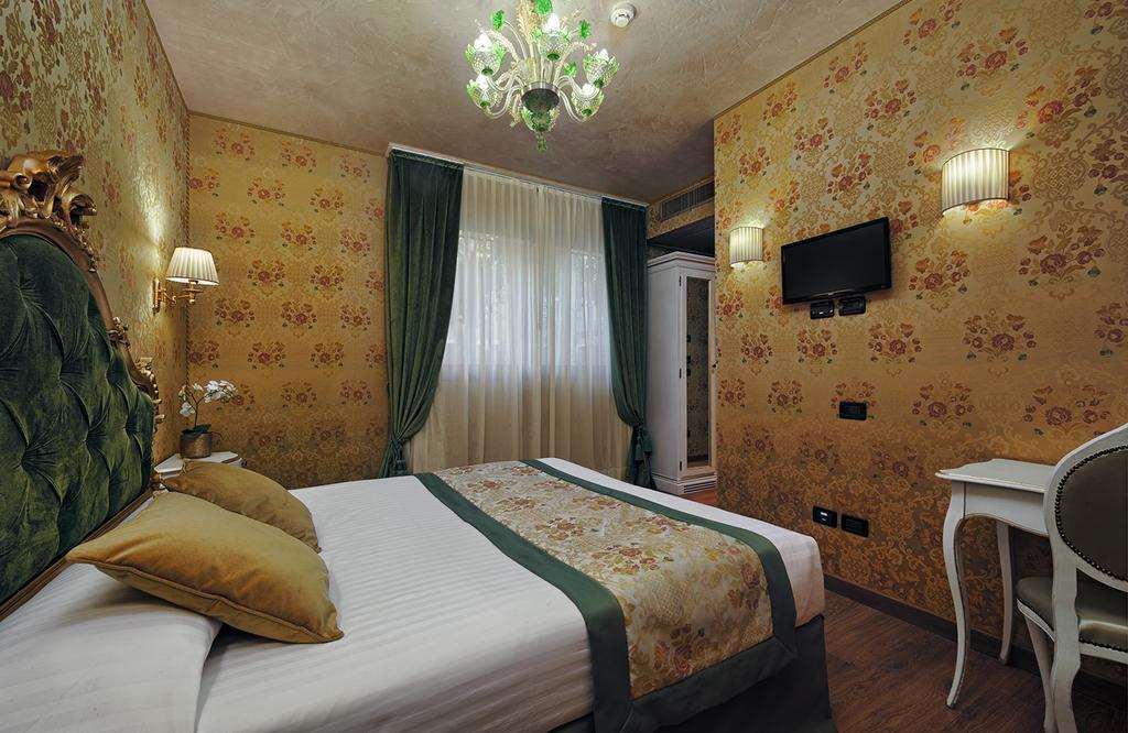 Tre Archi Hotel 3*