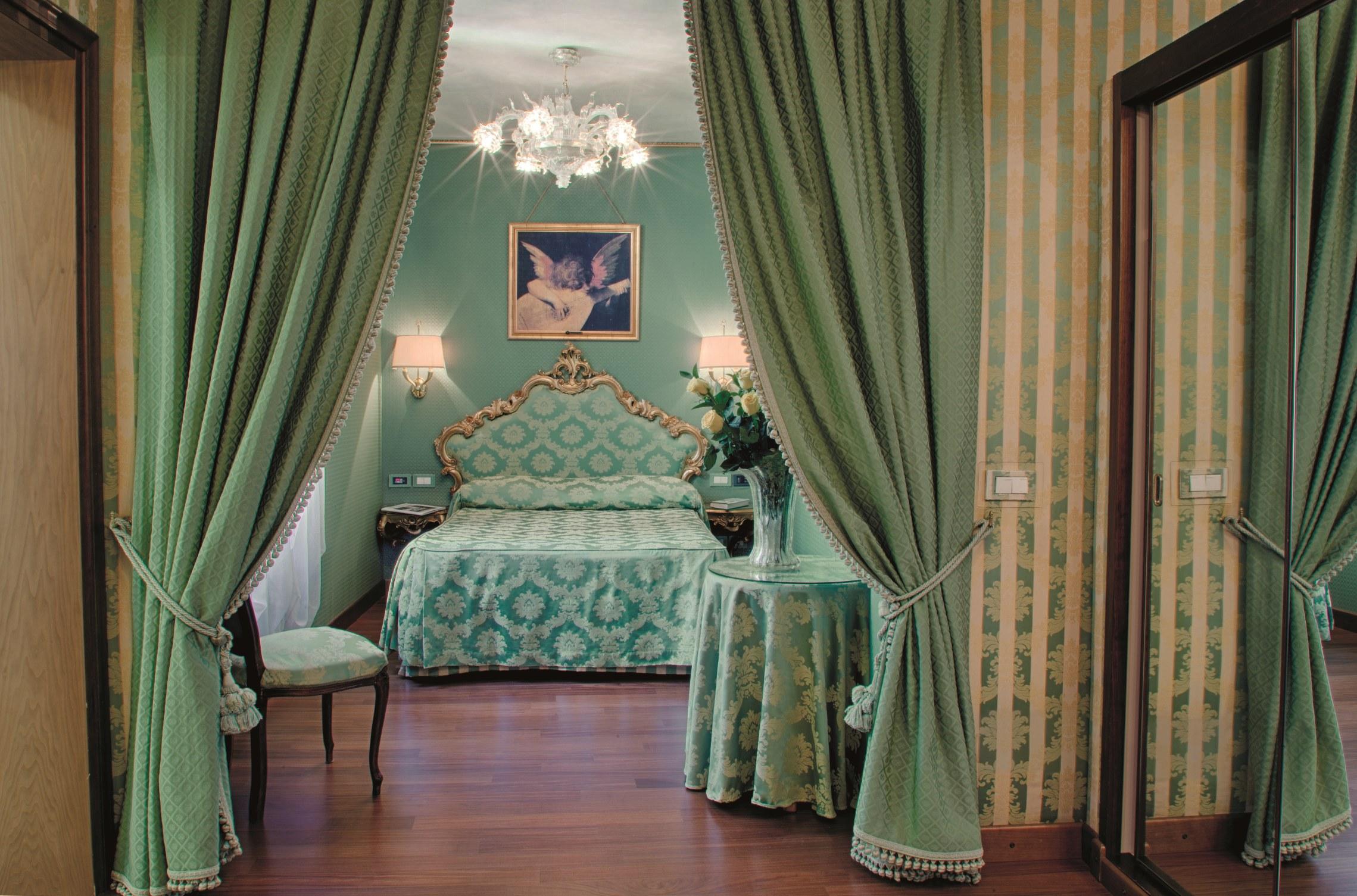 Vivaldi Hotel
