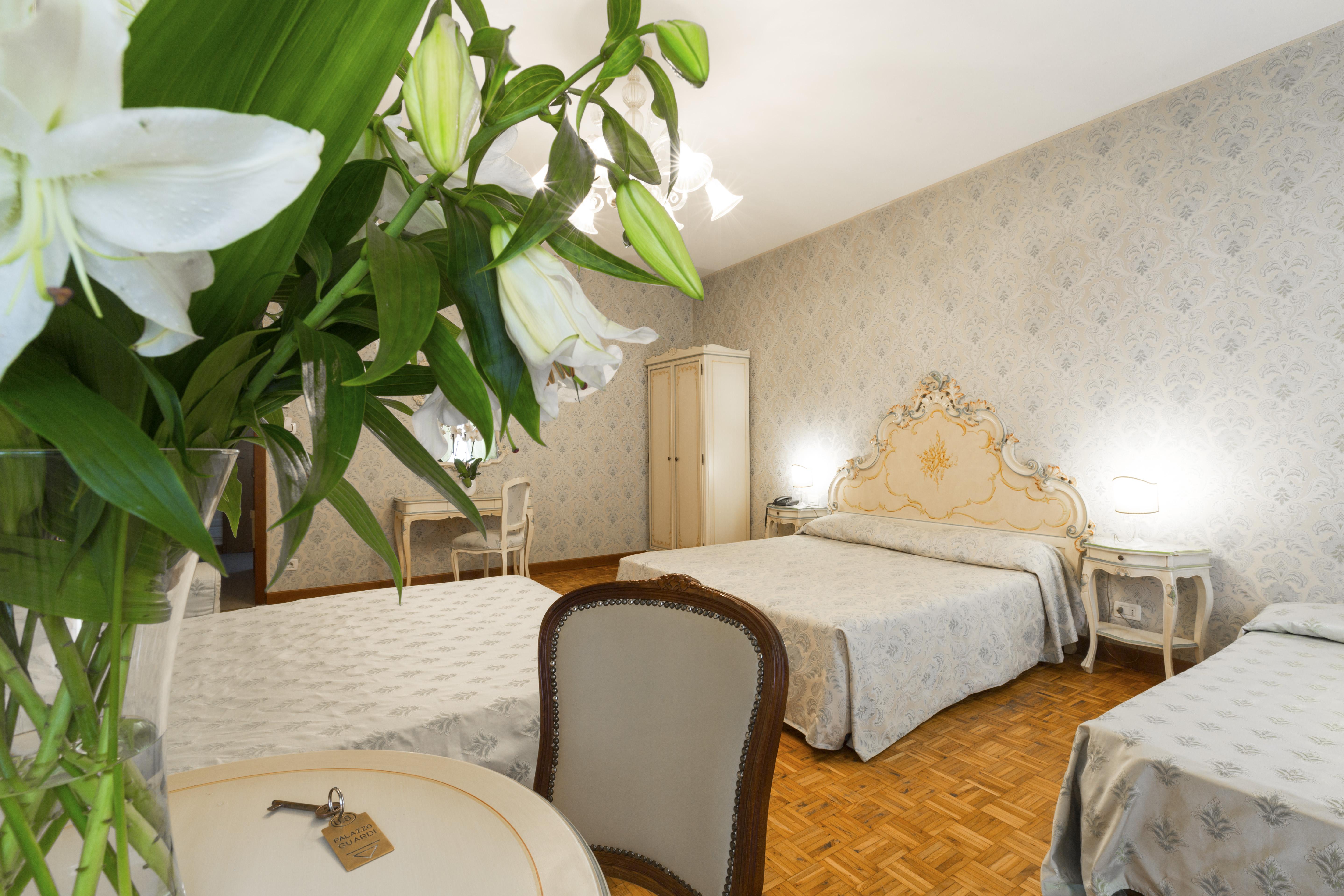 Palazzo Guardi 3* Venise
