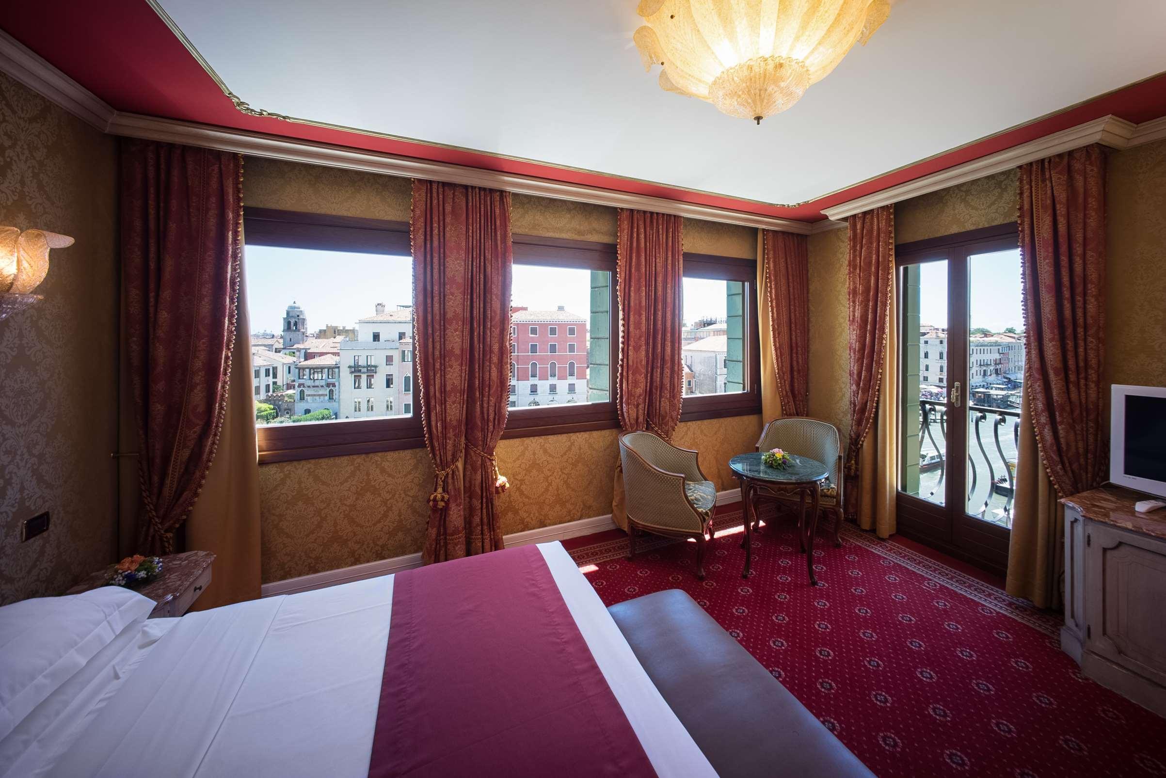 Nh Santa Lucia 4* Venetië