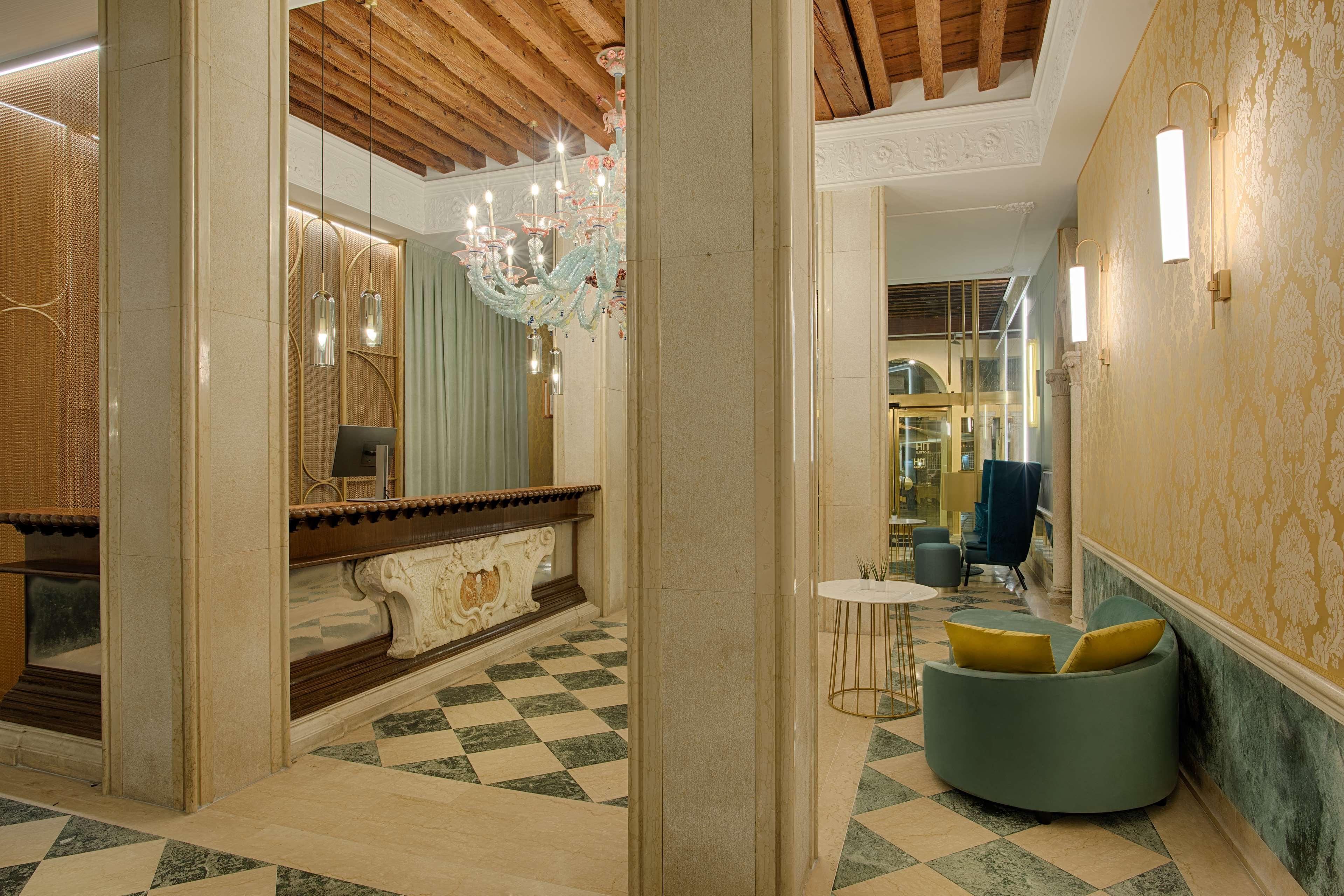 Nh Santa Lucia Hotel Venetië