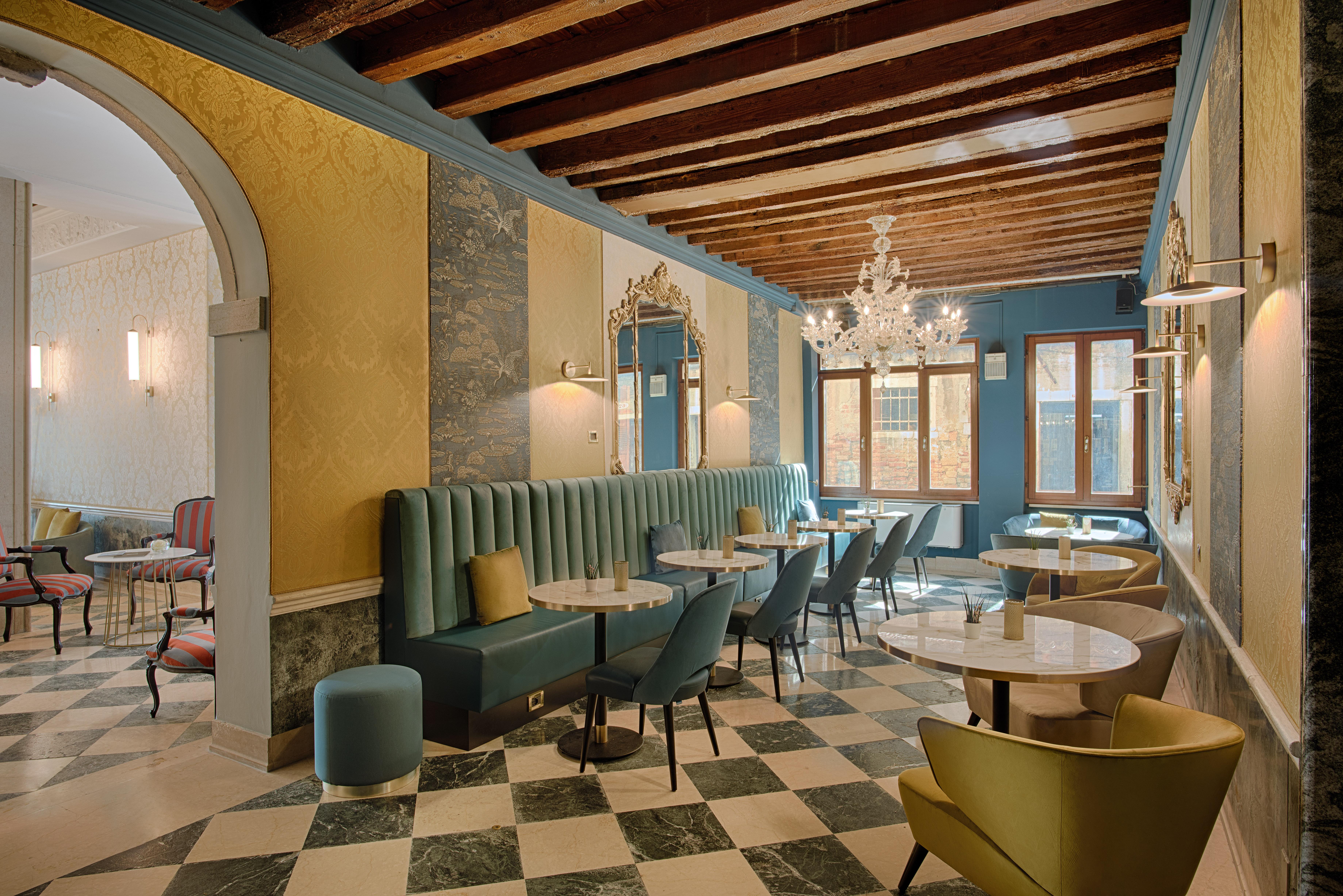 Nh Santa Lucia 4* Venetië