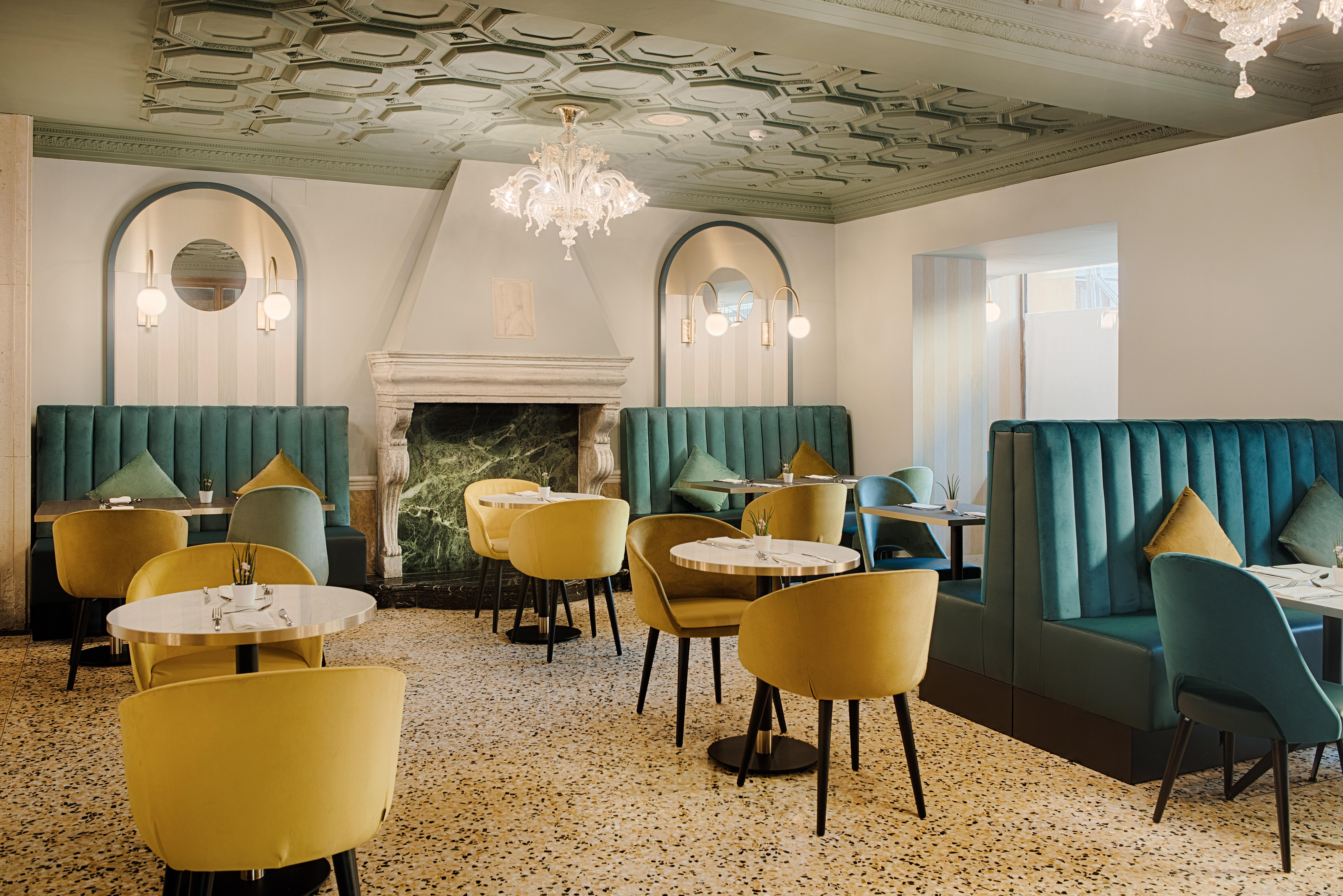 Hotel Nh Santa Lucia