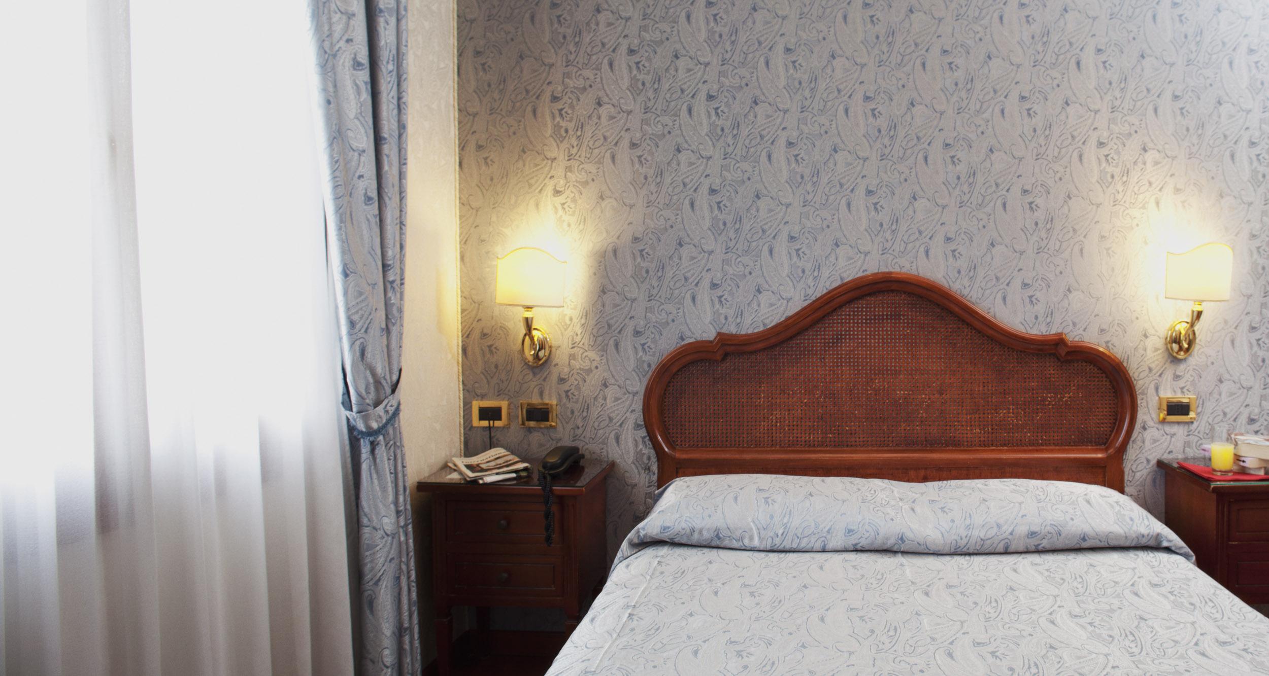 Ca' D'oro Hotel 3*
