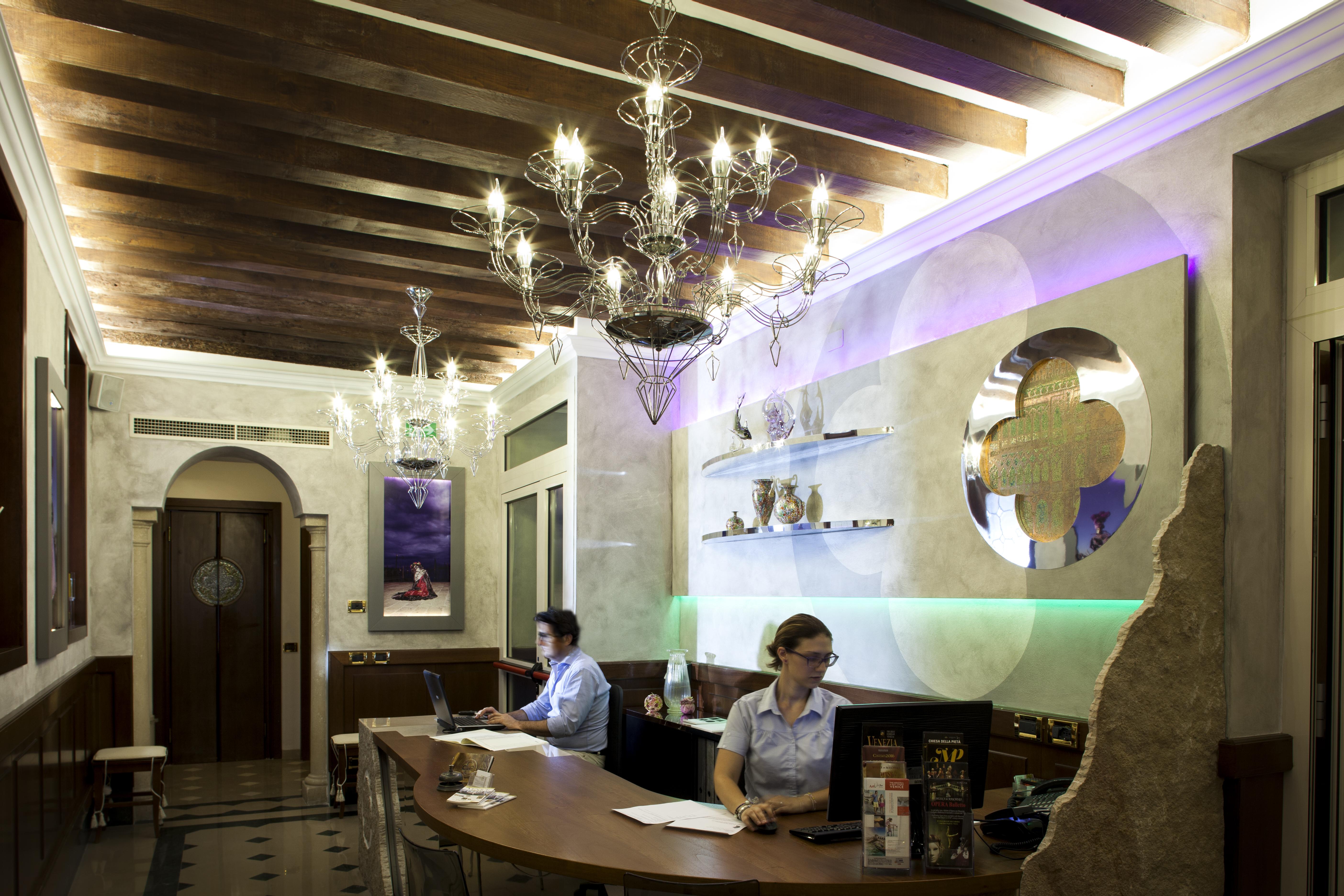 Ca' D'oro 3* Venetië