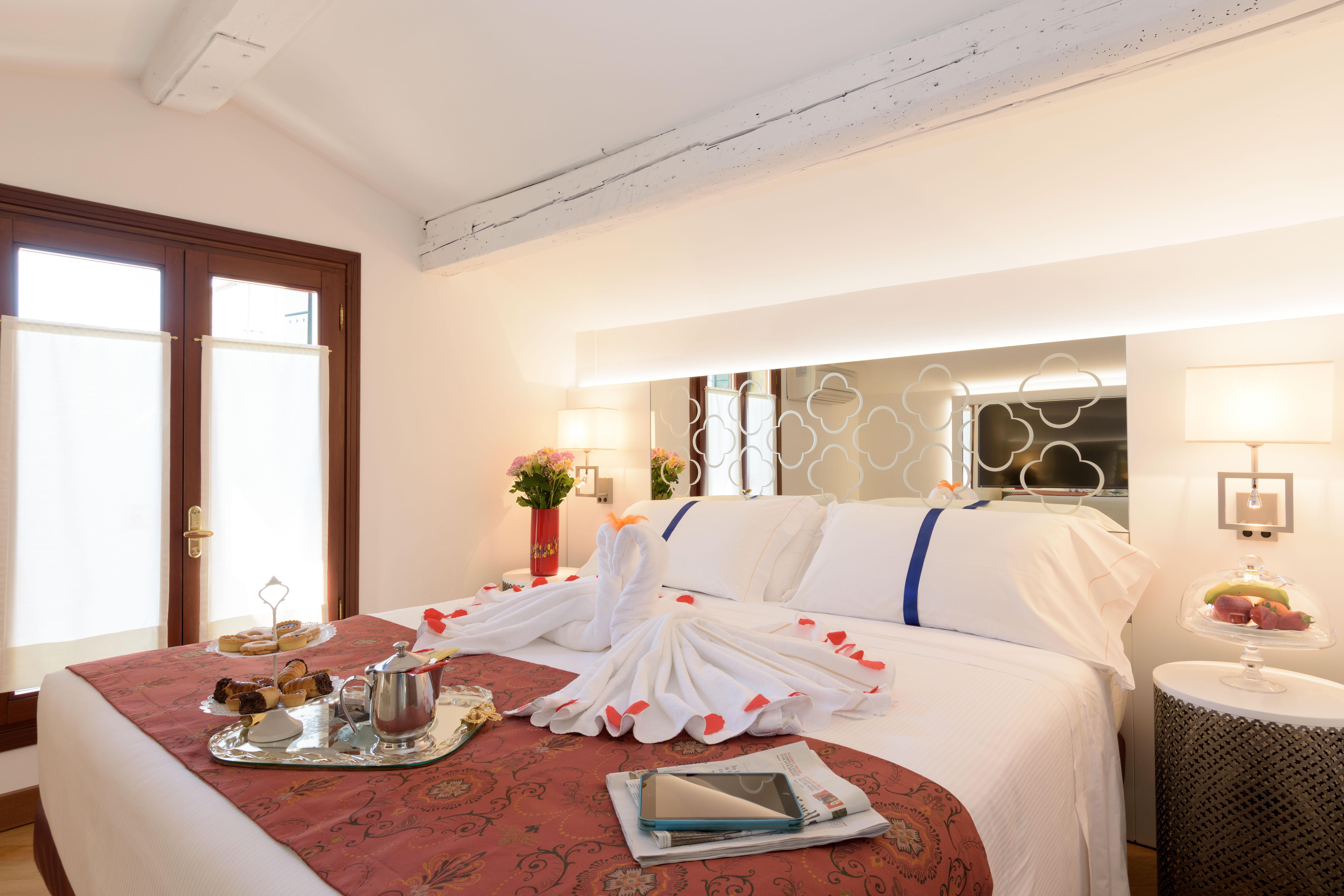 Unahotels Ala Venezia-adults 16