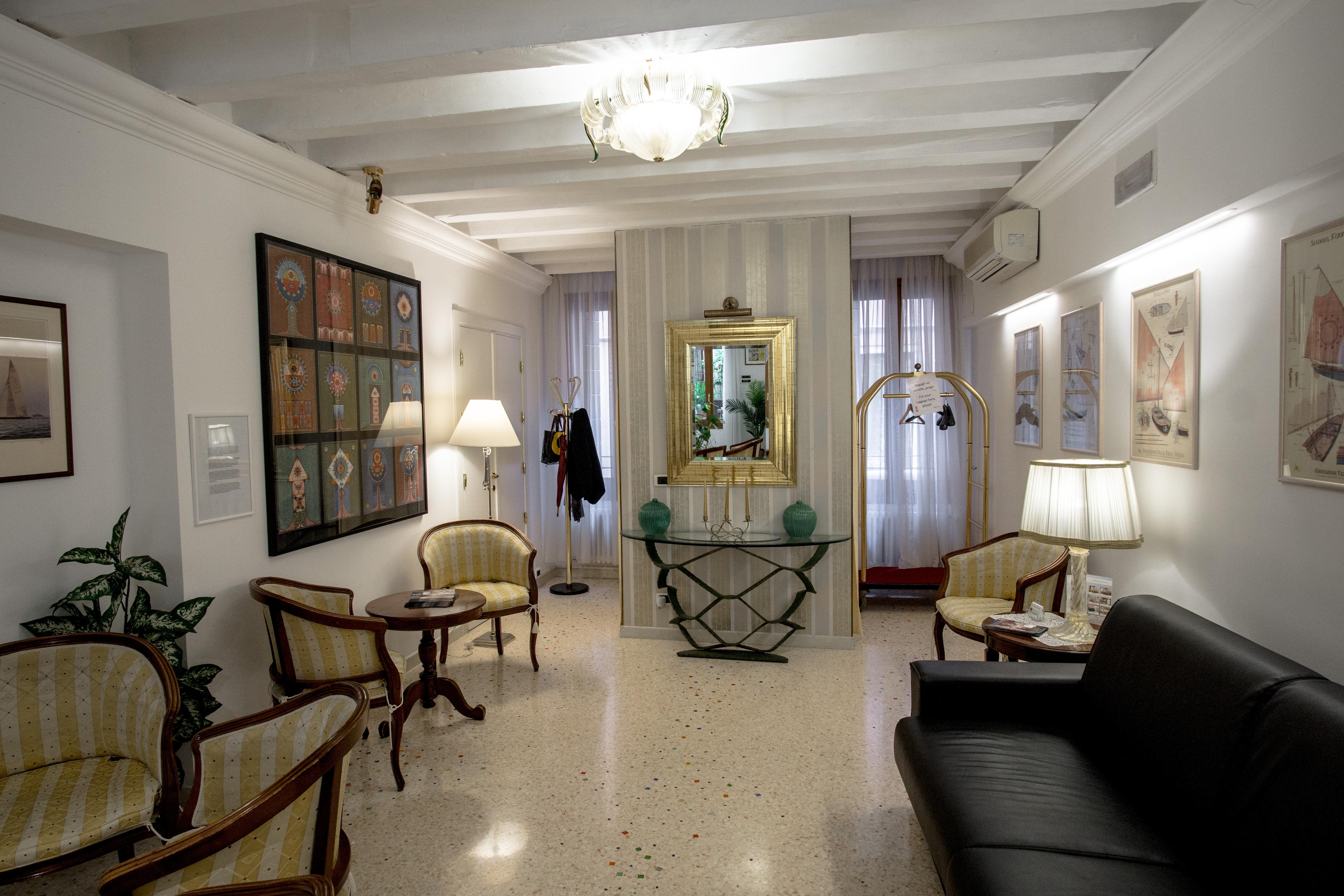 Hotel Antigo Trovatore 3*
