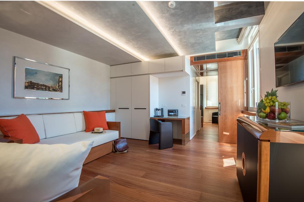 Rialto Hotel 4*