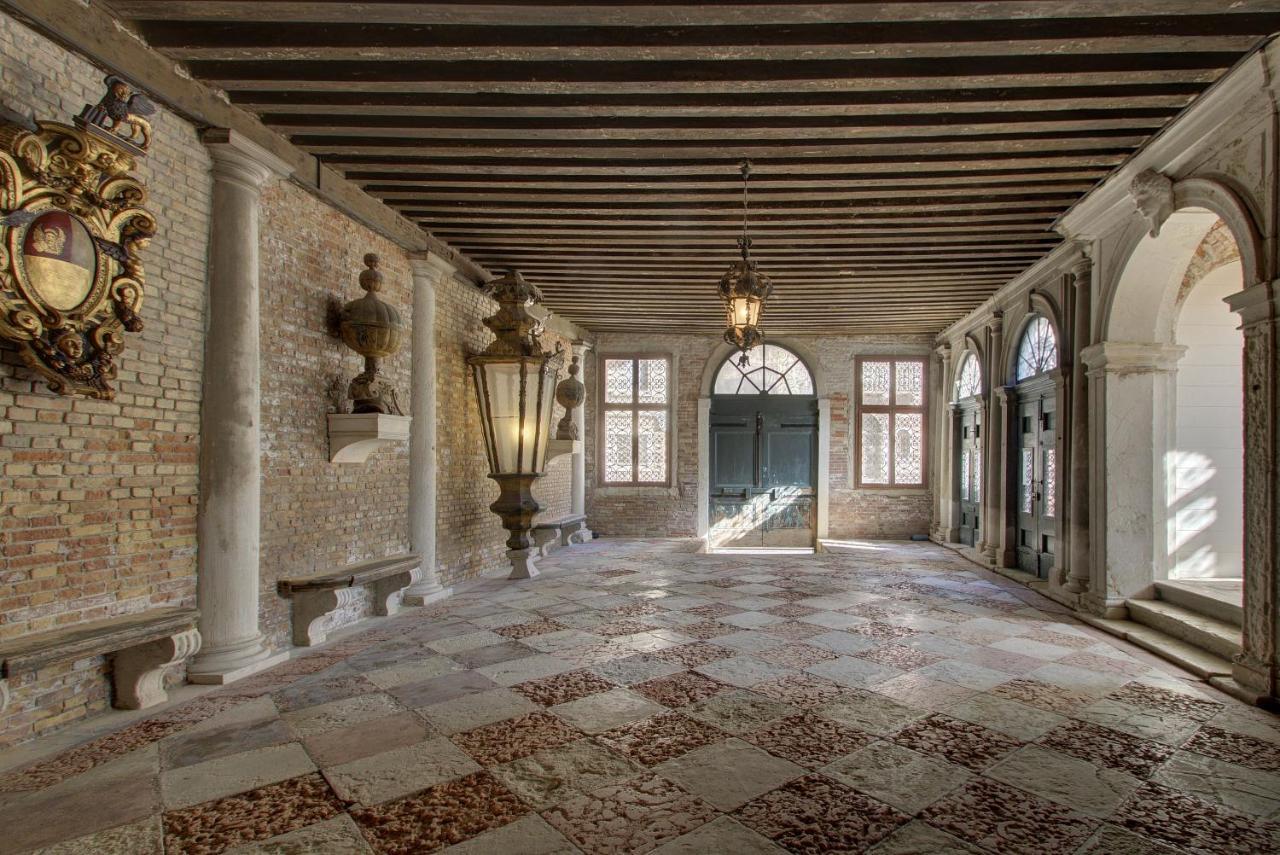 Doge Spiral Stairs Appartement Venise