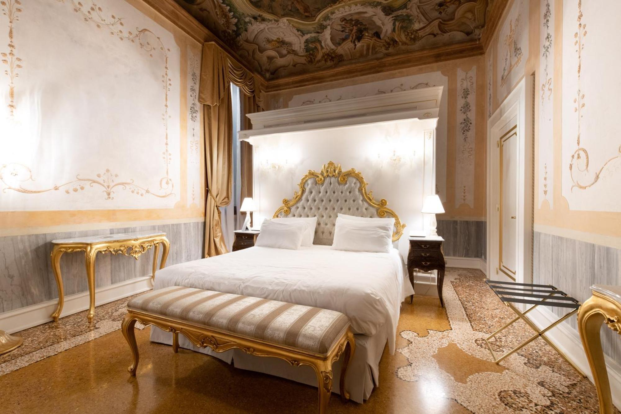 Ca' Bonfadini Historic Experience 5* Venetië