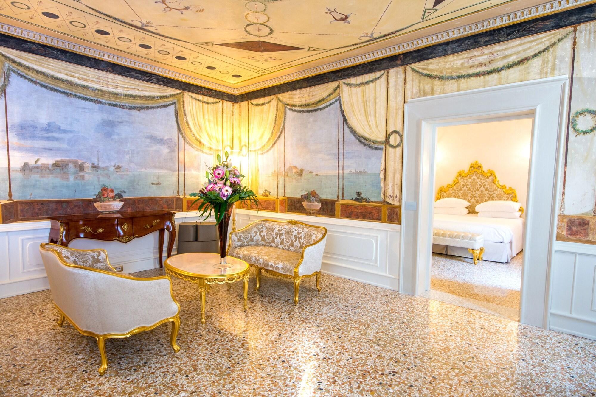 Ca' Bonfadini Historic Experience 5* Venetië