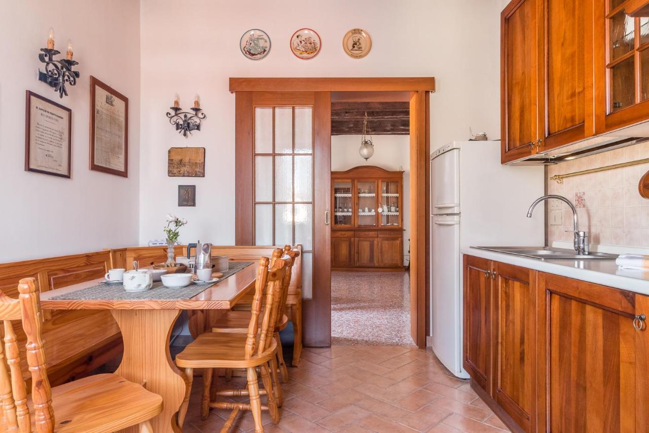 Colombina House Close To The Train Station Appartement Venise