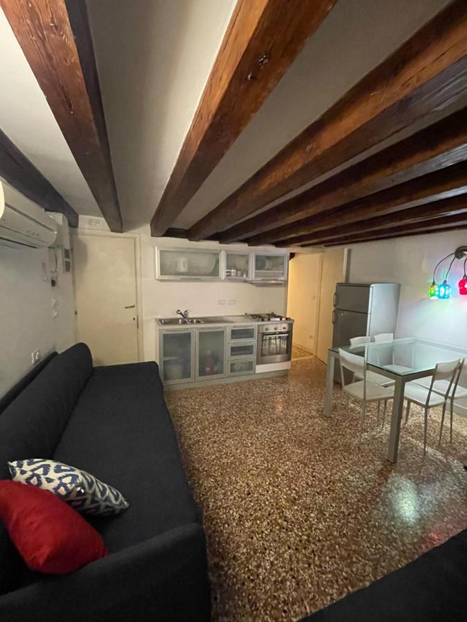Appartement Lovely Ovosodo #2 Ve-rialto Venetië