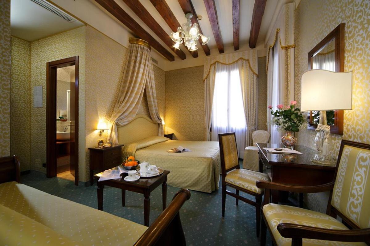 Ca' D'oro 3*