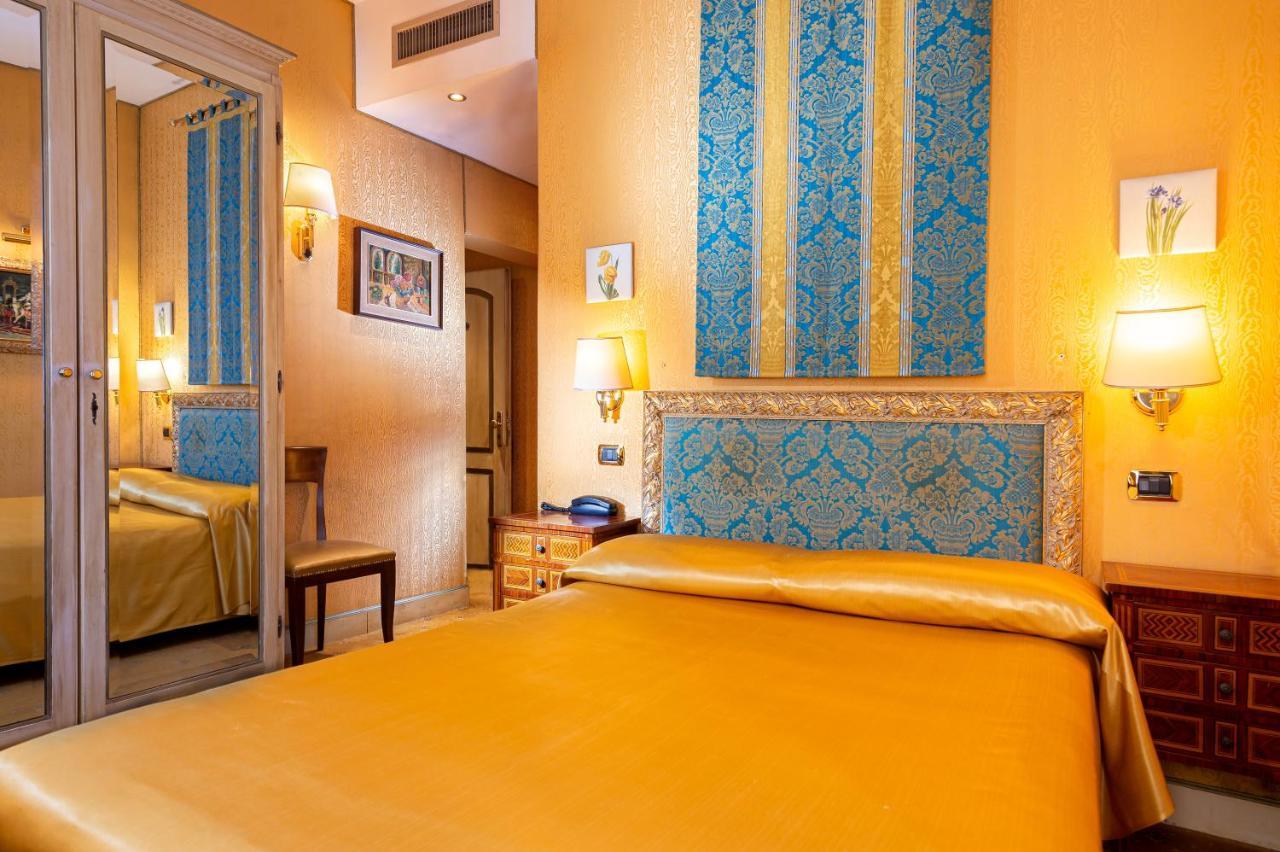 Santa Marina Hotel 4*