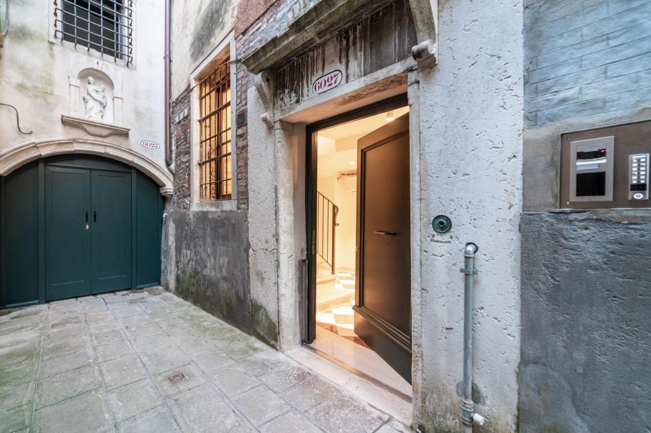 Palazzo Miracoli Venise