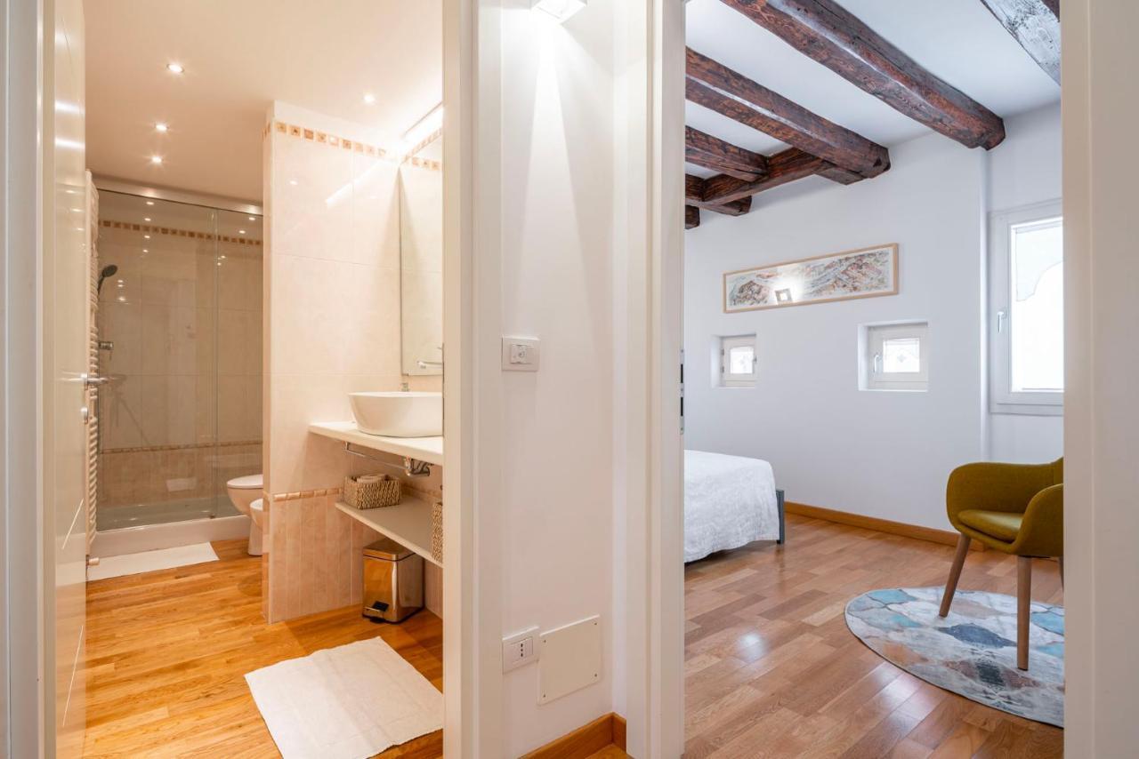 Appartement Ca' Laura - San Marco Canal View *