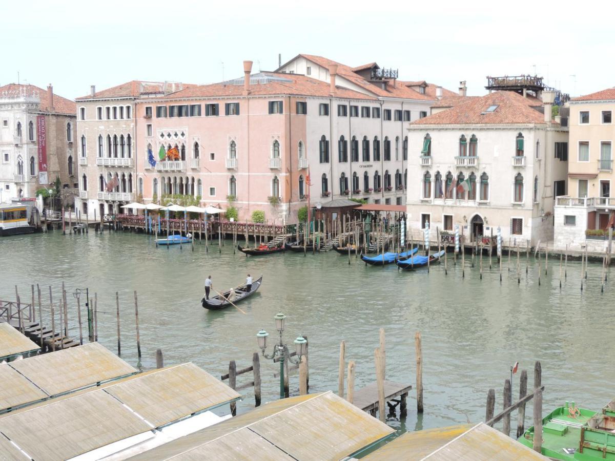 Rialto Grand Canal View Venise