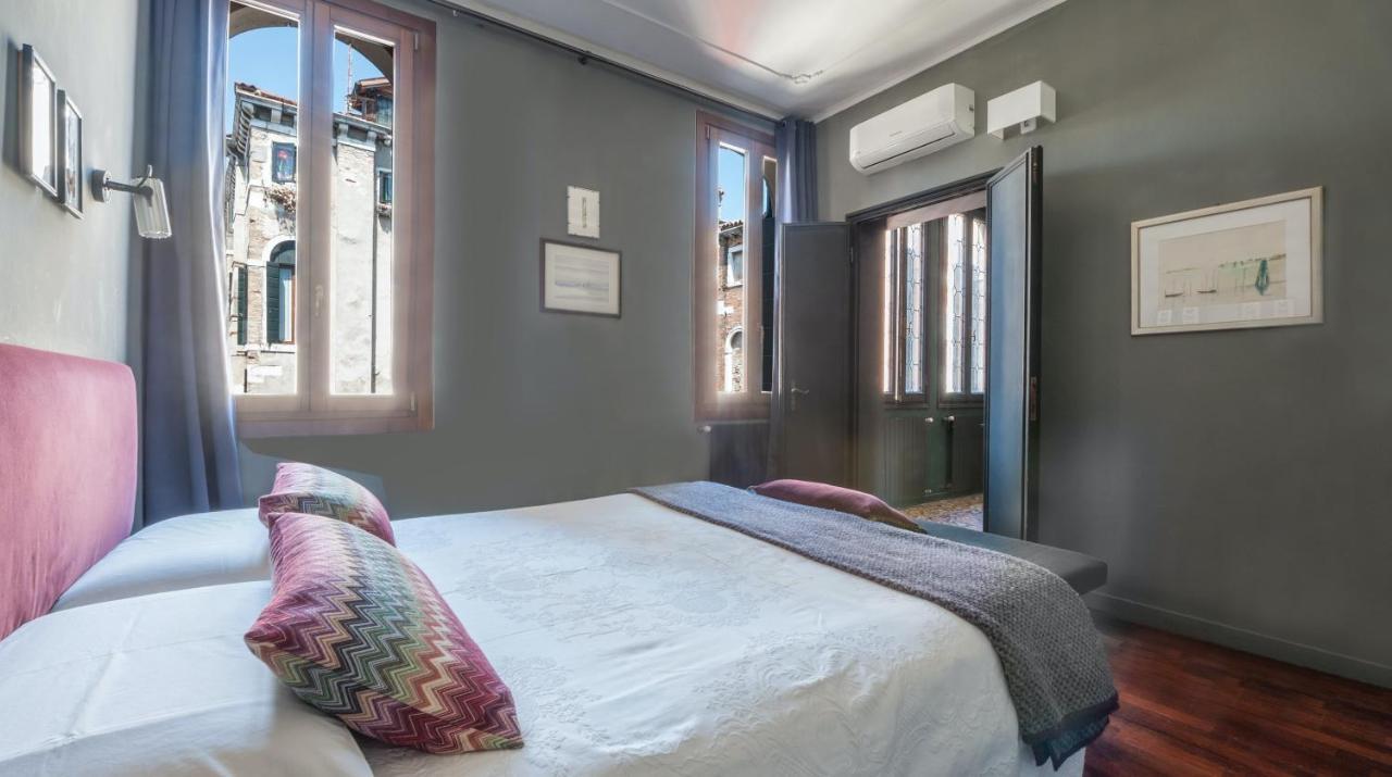 Stylish Renovated In The Heart Of The City Venedig