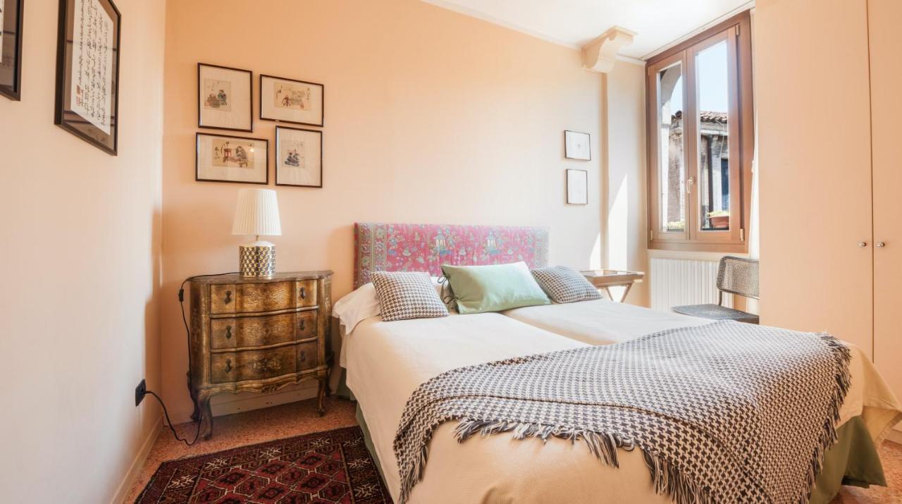 Stylish Renovated In The Heart Of The City Apartment Venedig